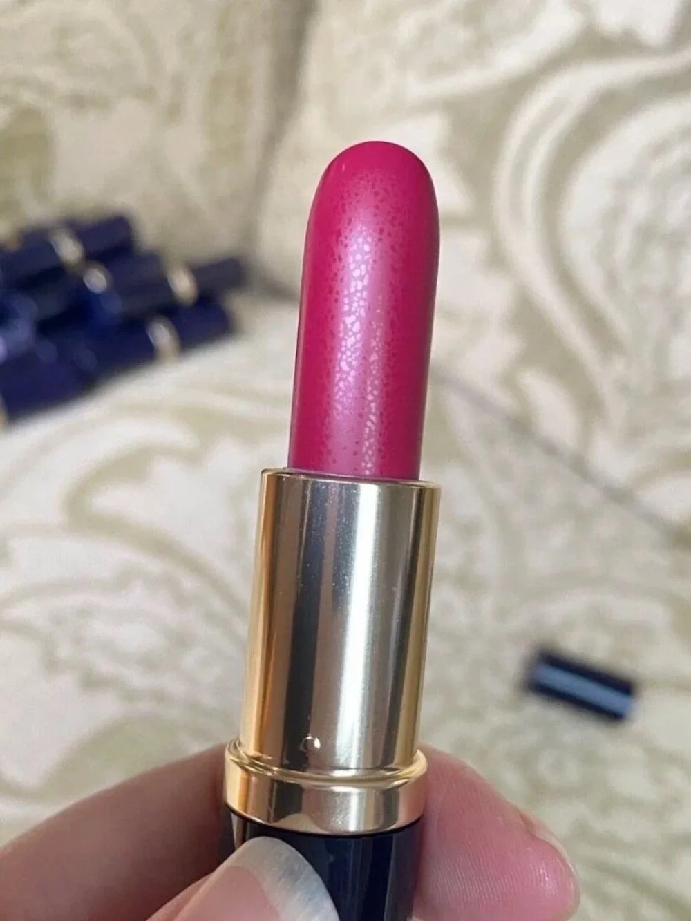 New Limited edition Estee Lauder Lipstick~Unattainable (Matte)~Full size 3.5g